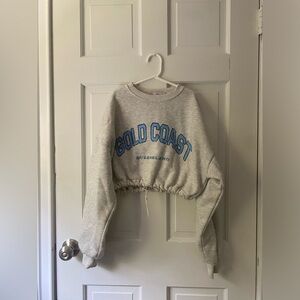 heather grey crewneck